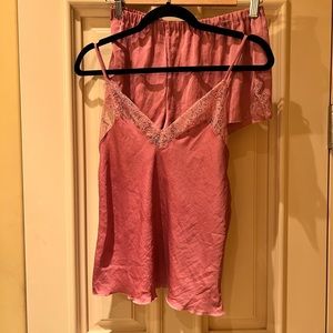 Victoria’s Secret sexy PJ set - perfect for Valentine’s Day! 💗